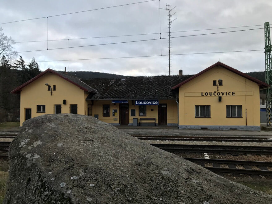 Oblast Loučovice je pokladem boulderingového lezení v jižních Čechách