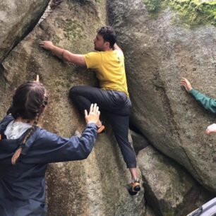 Oblast Loučovice je pokladem boulderingového lezení v jižních Čechách