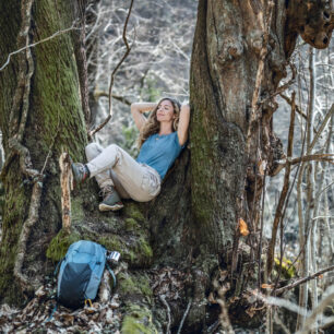 Trekkingová řada outdoorové obuvi LOWA RENEGADE je vhodná pro širokou škálu aktivit: od lehčí turistiky přes procházky v přírodě až po každodenní nošení.