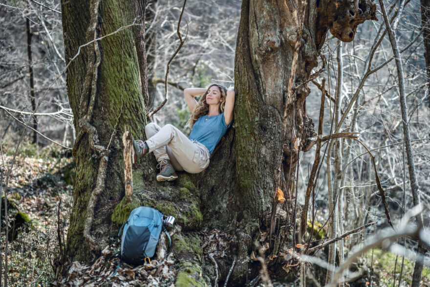 Trekkingová řada outdoorové obuvi LOWA RENEGADE je vhodná pro širokou škálu aktivit: od lehčí turistiky přes procházky v přírodě až po každodenní nošení.