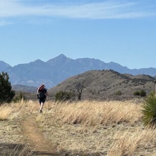 Arizona Trail prochází celou Arizonou od jihu až na sever.