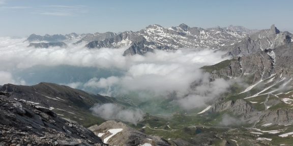 Výstup na Pain de Sucre a trek okolo jezera Lac Foréant do L´Ěchalp