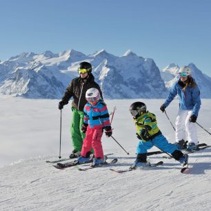 Sněhové radovánky, Meiringen, Švýcarsko