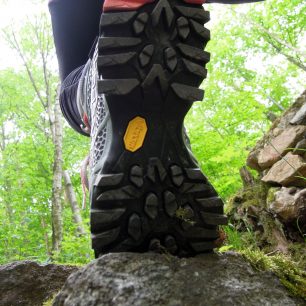 Výrobce La Sportiva tradičně sází na Vibram podešve