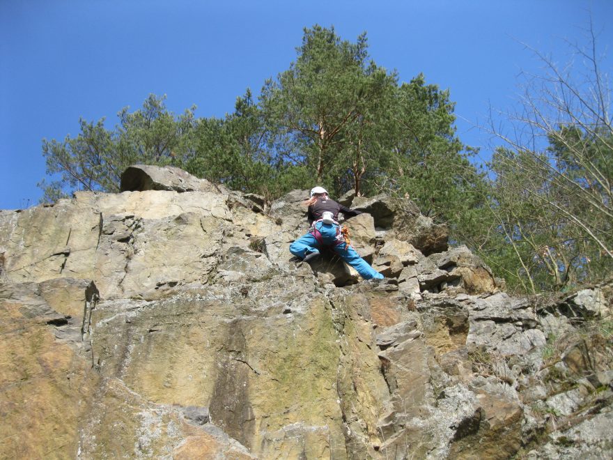 Bouldering na skále