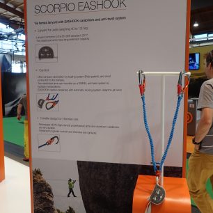 PETZL Nový ferratový set Scorpio Eashook.