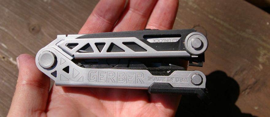 Recenze: Gerber Center Drive – povedený Multitool