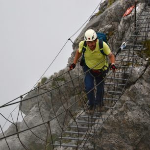 2. lanový most, Ferata Brunnistöckli, Engelberg, Švýcarsko.