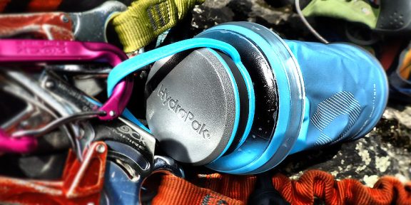 Recenze: HydraPak STASH 1l – sbalitelná lahev