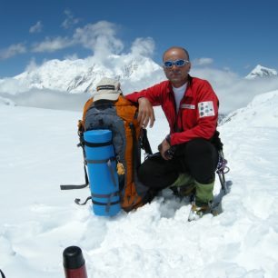 Horolezec Radek Jaroš vozí na expedice karimatky Yate už dlouhá léta - Dhaulagiri 2008.