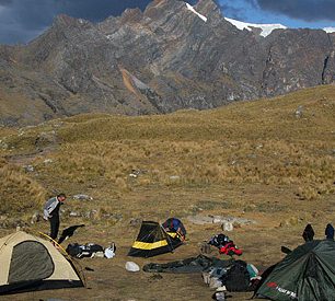 Pod sedlem Punta Union, 4425 m.n.m