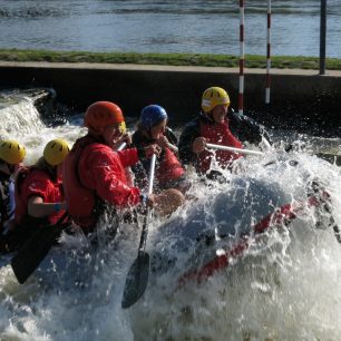 Rafting v Troji