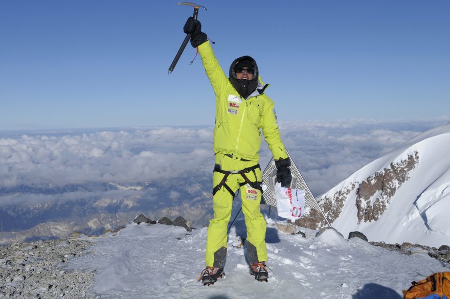 Juraj Práger na vrcholu Elbrusu