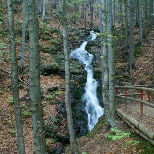 Huťský vodopád, foto: Jakub Jaroš, wikipedia.org