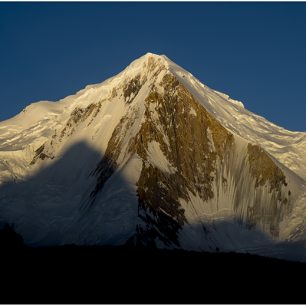 Majestátní Gasherbrum I