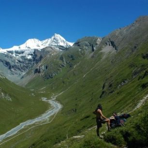 Traverz nad údolím nad Kals am Glockner.