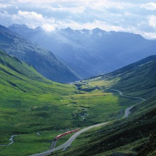 Pohled na Oberalp Pass