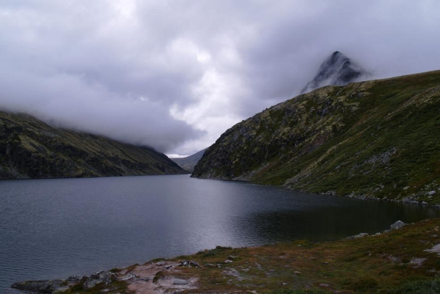 Rondane - bouřka u jezera Rondvatnet